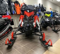 2023 Polaris Switchback XC 146 Thumbnail 4