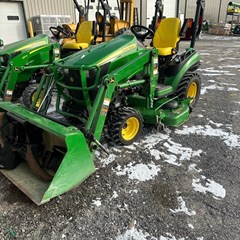 2013 John Deere 1025R Tractor - Compact Utility For Sale