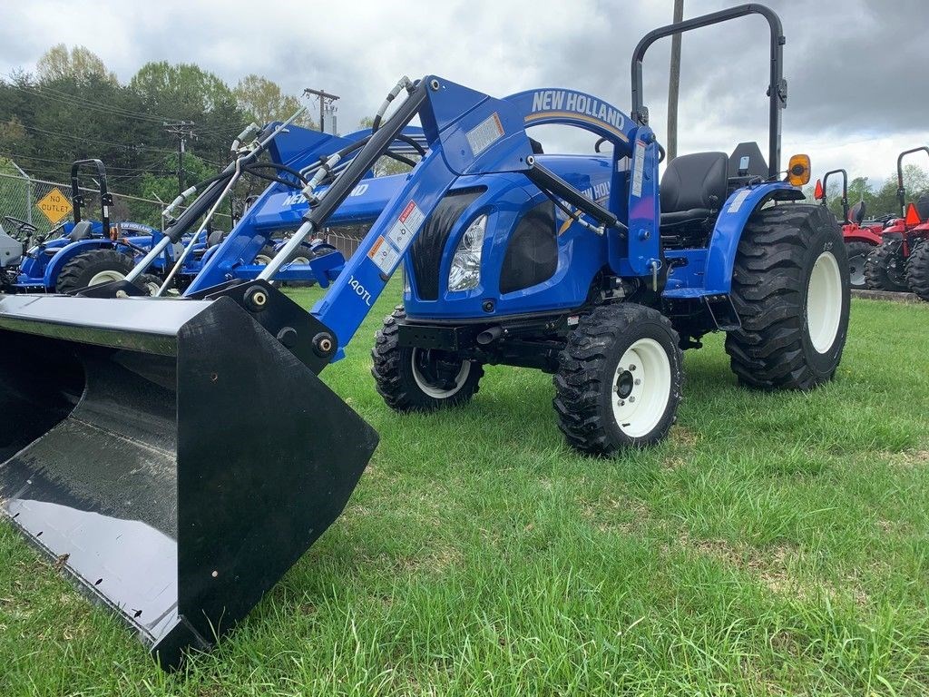 2023 New Holland Workmaster™ Compact 25-40 Series 35 Image 4