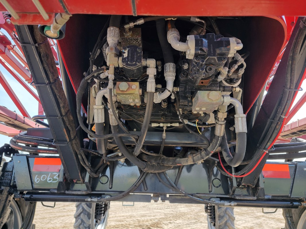 2014 Case IH Patriot 4430 SprayerSelf Propelled For Sale in Mt. Elgin