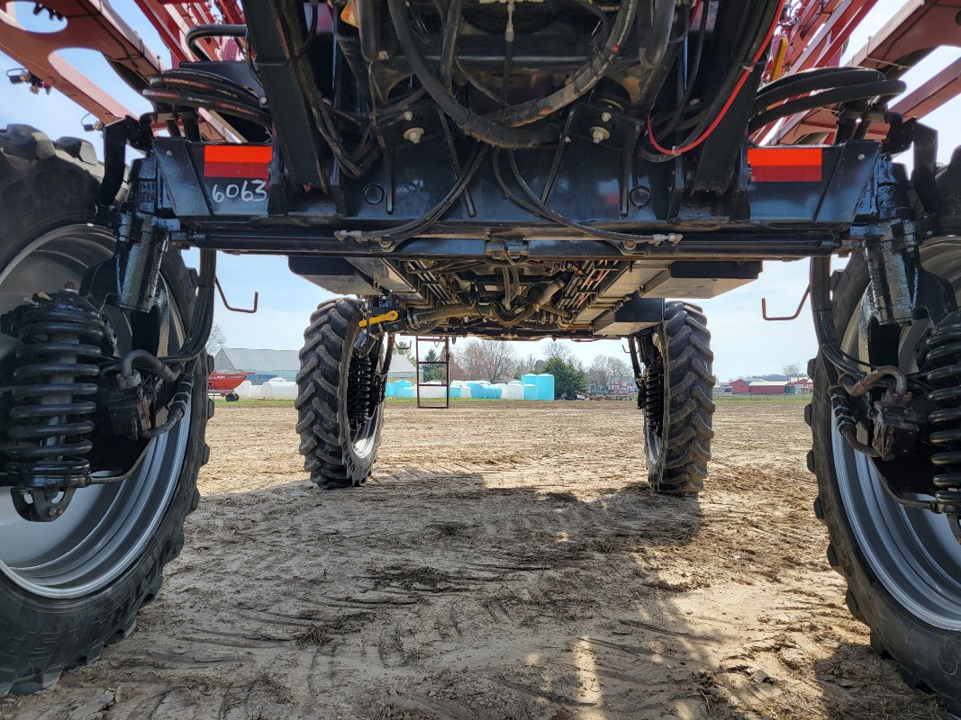 2014 Case IH Patriot 4430 SprayerSelf Propelled For Sale in Mt. Elgin