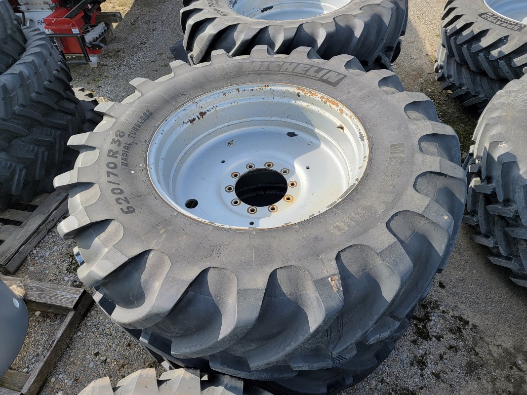 2014 Case IH Patriot 4430 SprayerSelf Propelled For Sale in Mt. Elgin