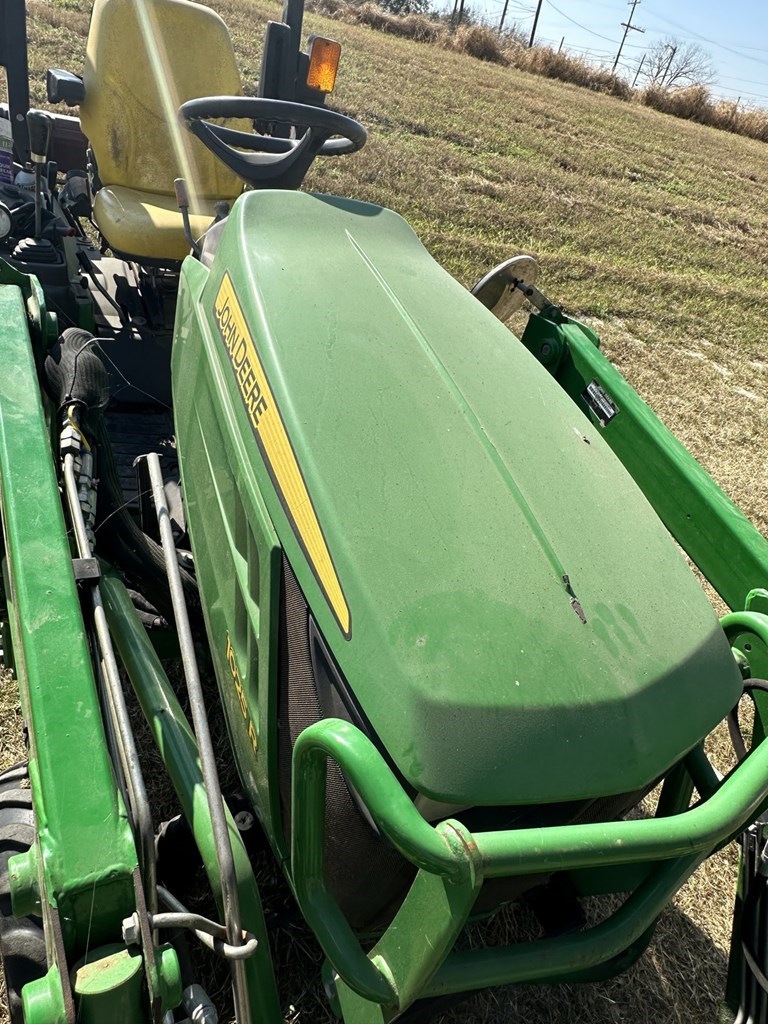 2016 John Deere 1025R Compact Utility Tractor For Sale in Taft Texas