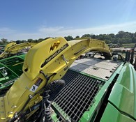 2016 John Deere 8600 Thumbnail 12