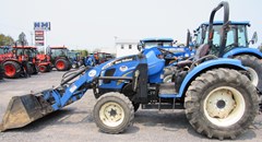 Tractor For Sale 2007 New Holland T2310 