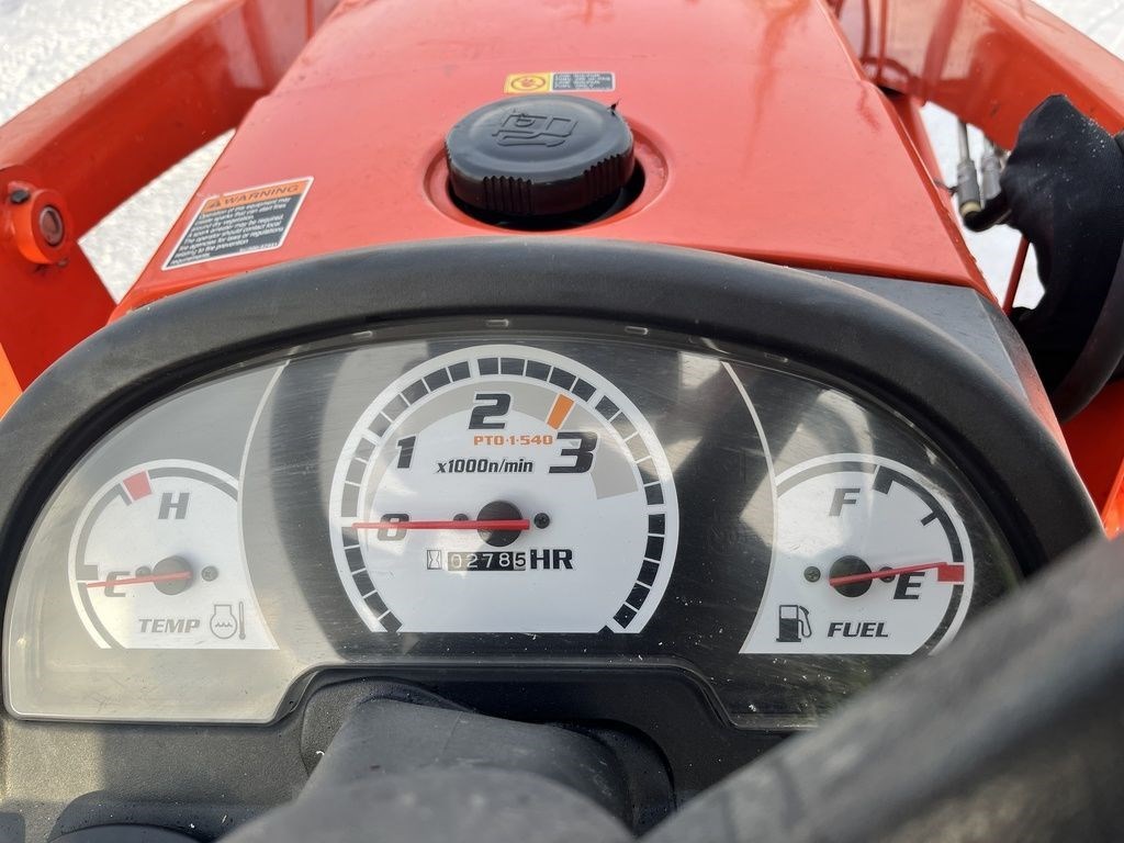 2010 Kubota B2920 Compact Utility Tractor For Sale in Edmonton Alberta