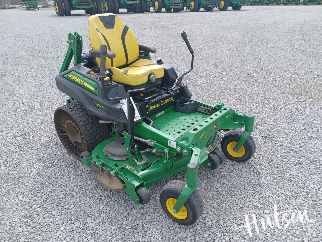 2019 John Deere Z950R Zero Turn Mower برسم البيعRussellville Kentucky