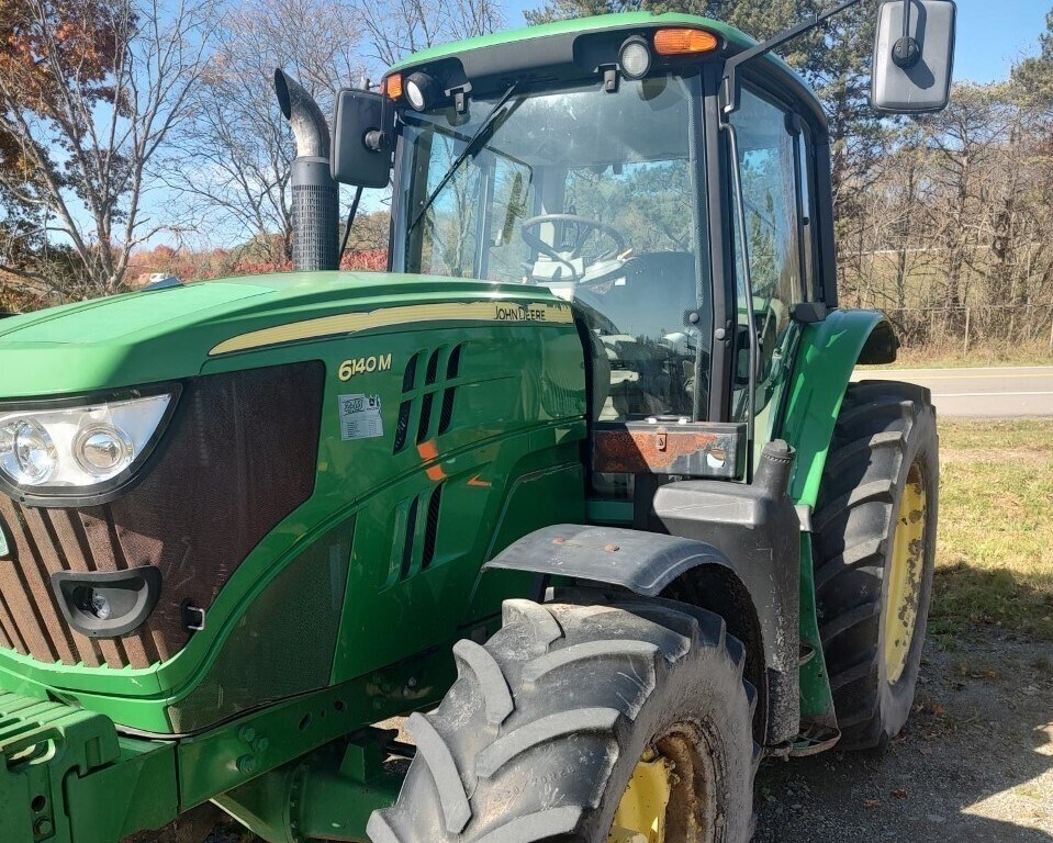 2013 John Deere 6140M Tractor - Row Crop For Sale