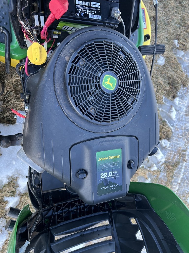 2013 John Deere D130 Riding Mower For Sale in Stratford Wisconsin