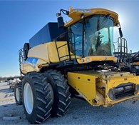 2008 New Holland CR9070 Thumbnail 2