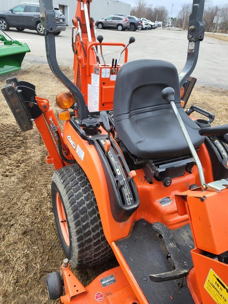 2003 Kubota BX22 Compact Utility Tractor For Sale in Sanford Maine