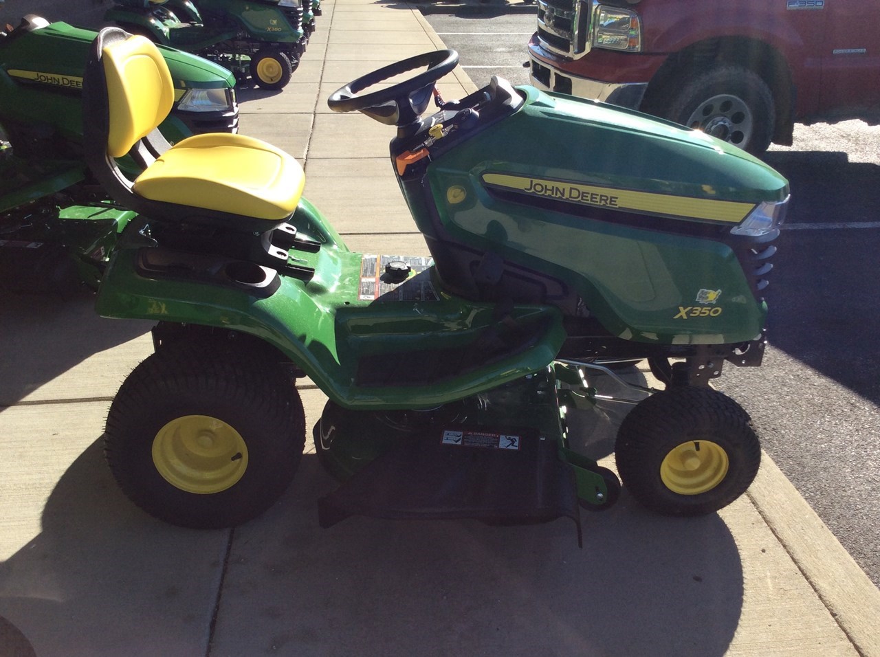2023 John Deere X350 Riding Mower For Sale in Zanesville Ohio