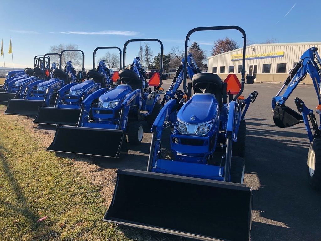 2022 New Holland Workmaster™ 25S OpenAir + 100LC Loade Compact Utility Tractor For