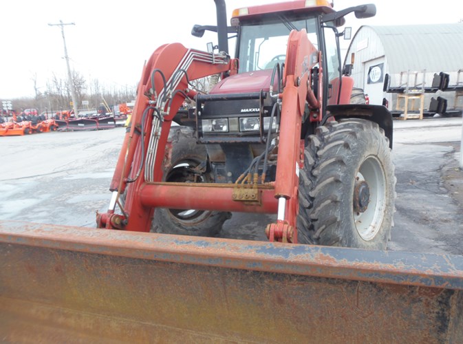 2004 Case IH MXM130 Tractor For Sale