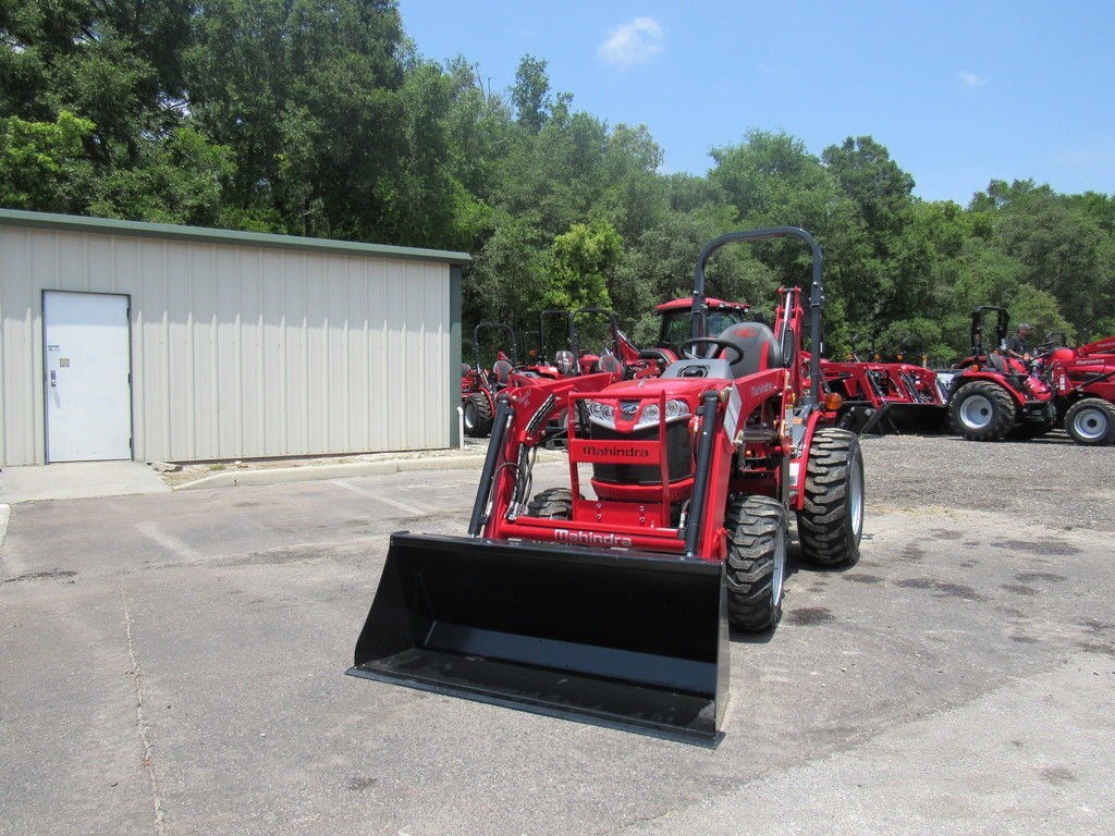 2023 Mahindra Max 26 XLT HST Compact Utility Tractor For Sale in