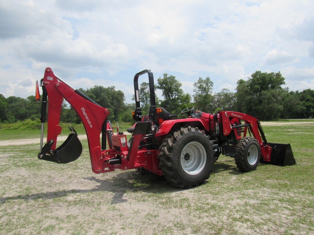 2023 Mahindra 5100 Series 5145 4WD Backhoe Tractor For Sale in