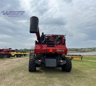2022 Case IH Axial-Flow® 250 Series Combines 8250 Thumbnail 6