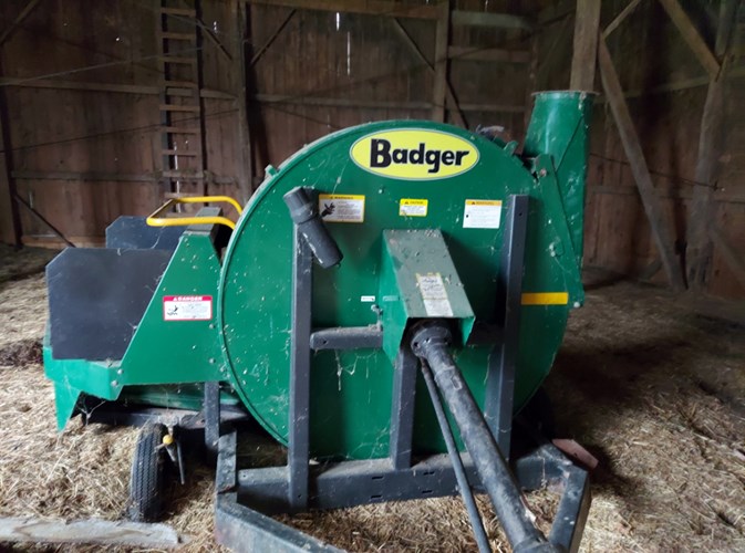 Badger 2060 Forage Boxes and Blowers For Sale