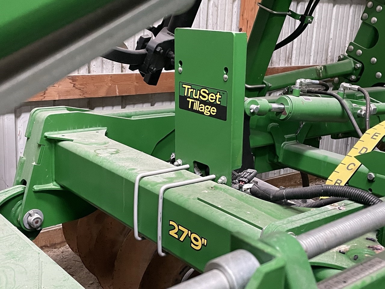 2019 John Deere 2330 Mulch Finisher For Sale in Dwight Illinois