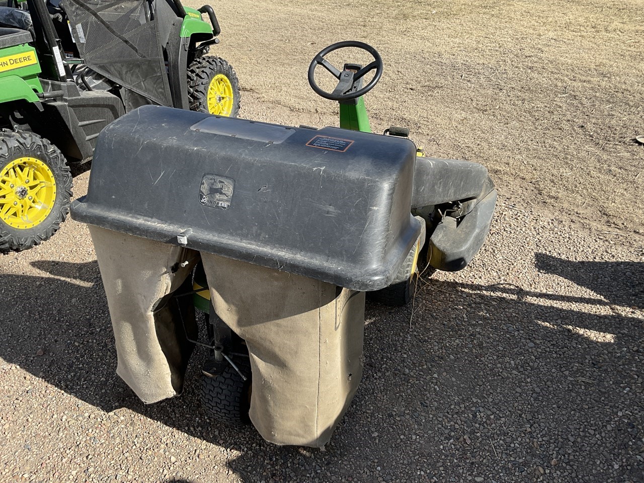 1997 John Deere F525 Zero Turn Mower For Sale in Goodland Kansas