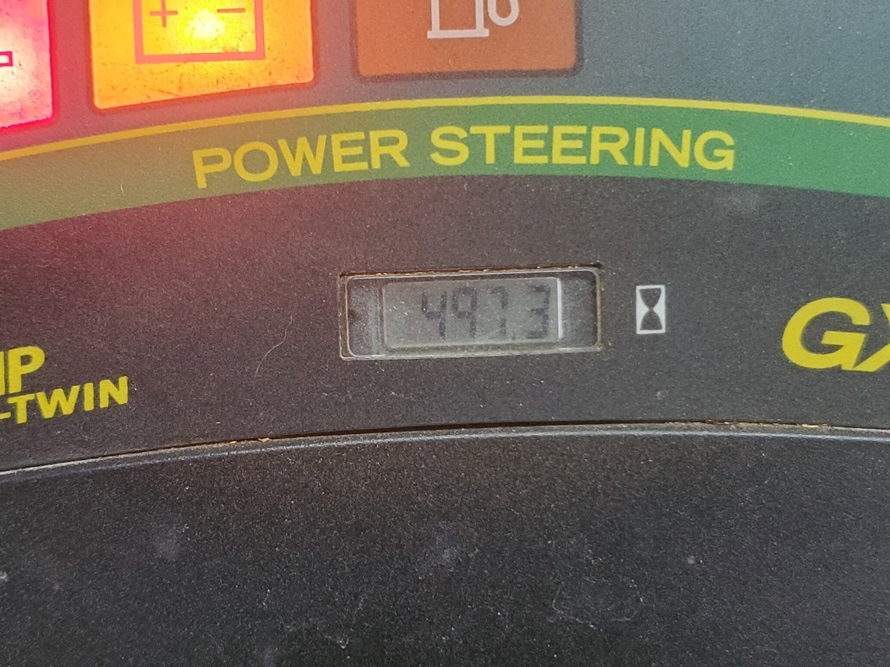 2004 John Deere GX335 Riding Mower For Sale in Dutzow Missouri