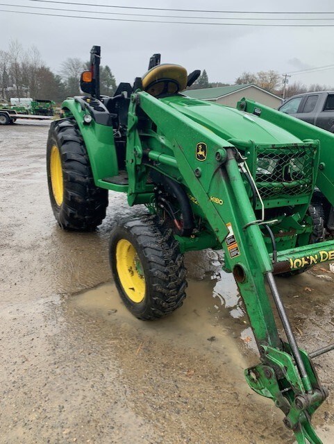 2015 John Deere 4052R Tractor - Compact Utility For Sale