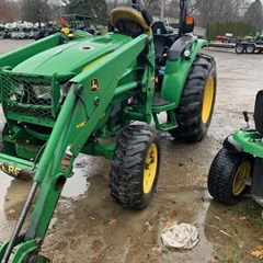 2015 John Deere 4052R Tractor - Compact Utility For Sale