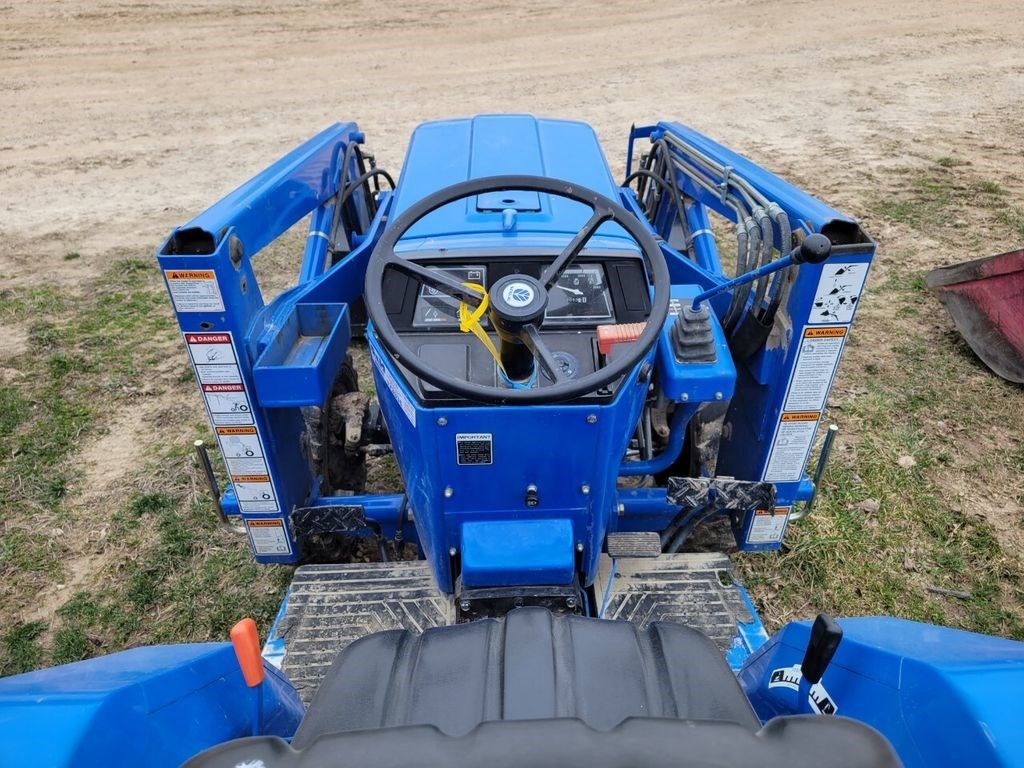 2002 New Holland TC30 Compact Utility Tractor For Sale in Mountain
