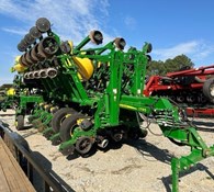 2019 John Deere 1795 Thumbnail 2