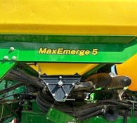 2019 John Deere 1795 Thumbnail 7