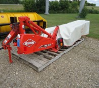 2019 Kuhn GMD240 Thumbnail 3