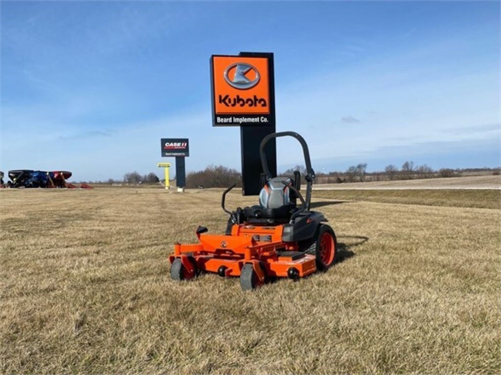 2023 Kubota Z422 Zero Turn Mower For Sale in Pittsfield Illinois