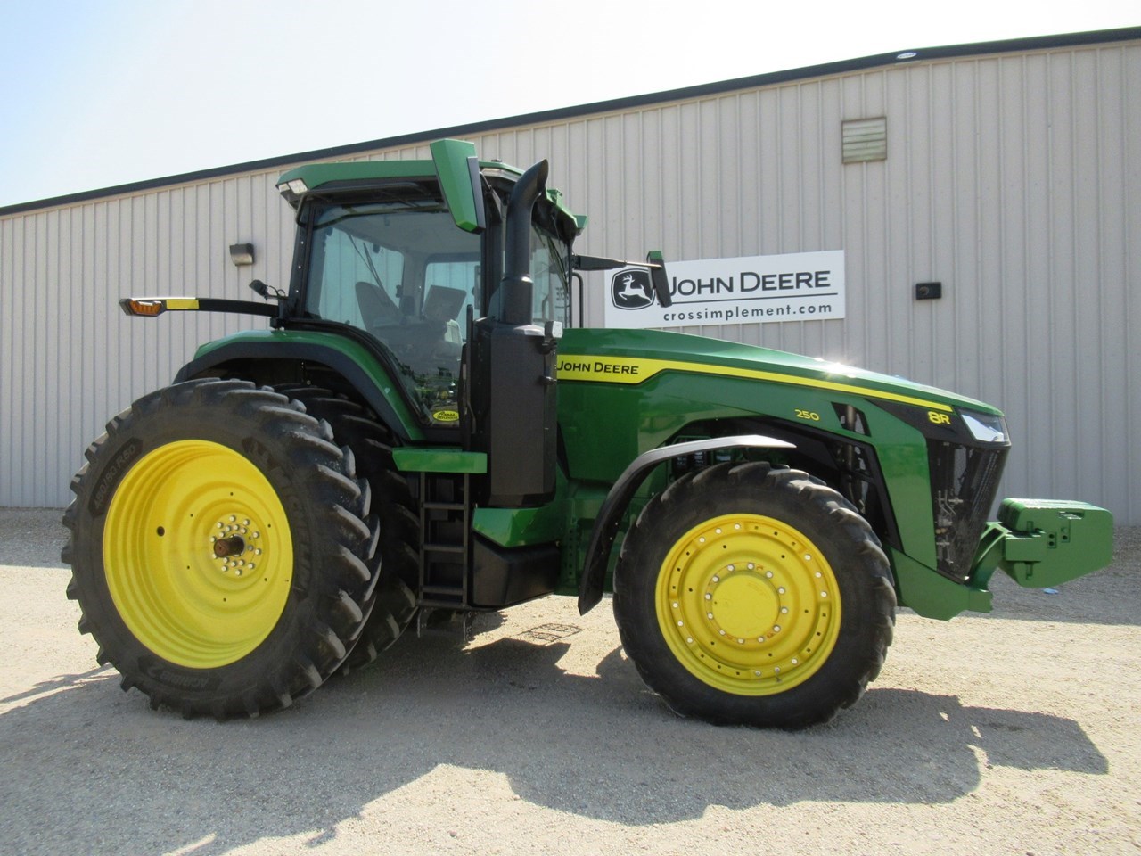 2022 John Deere 8R 250 Tractor Row Crop For Sale in Minier Illinois