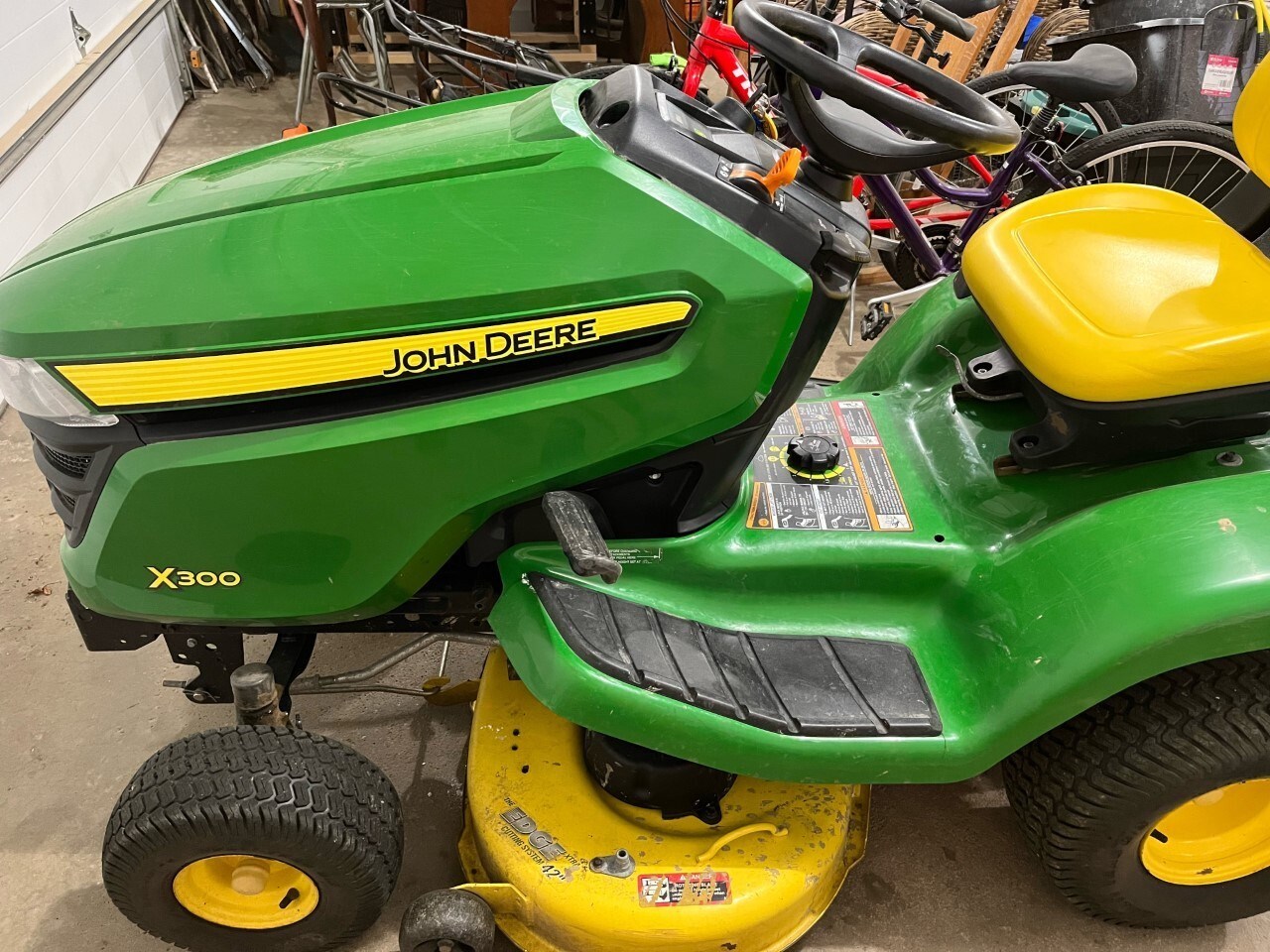 2015 John Deere X300 Lawn Mower For Sale