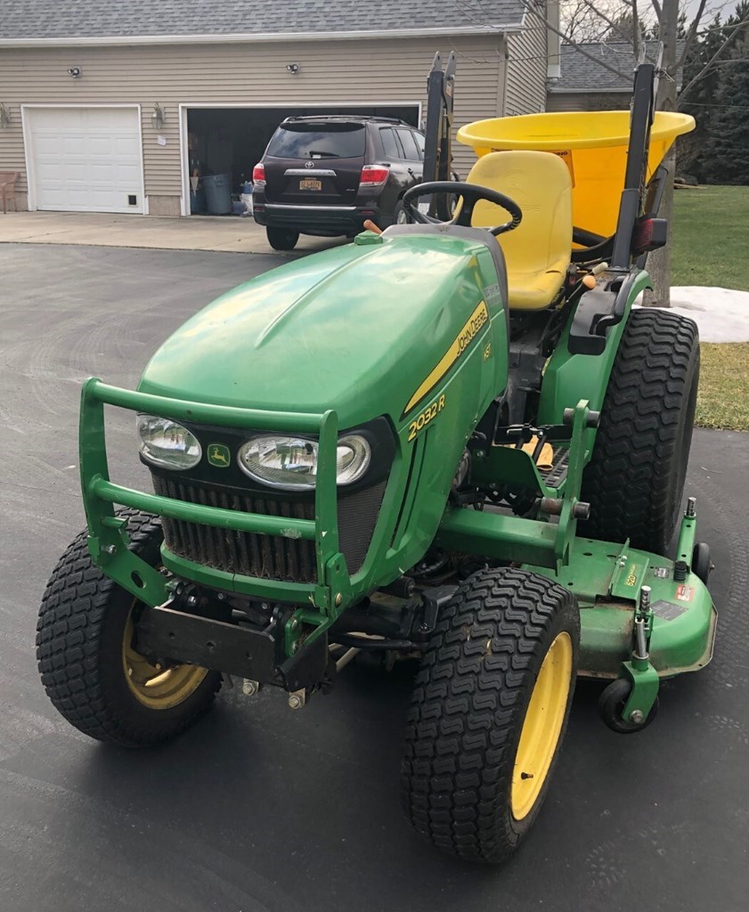 2013 John Deere 2032R Tractor - Compact Utility For Sale