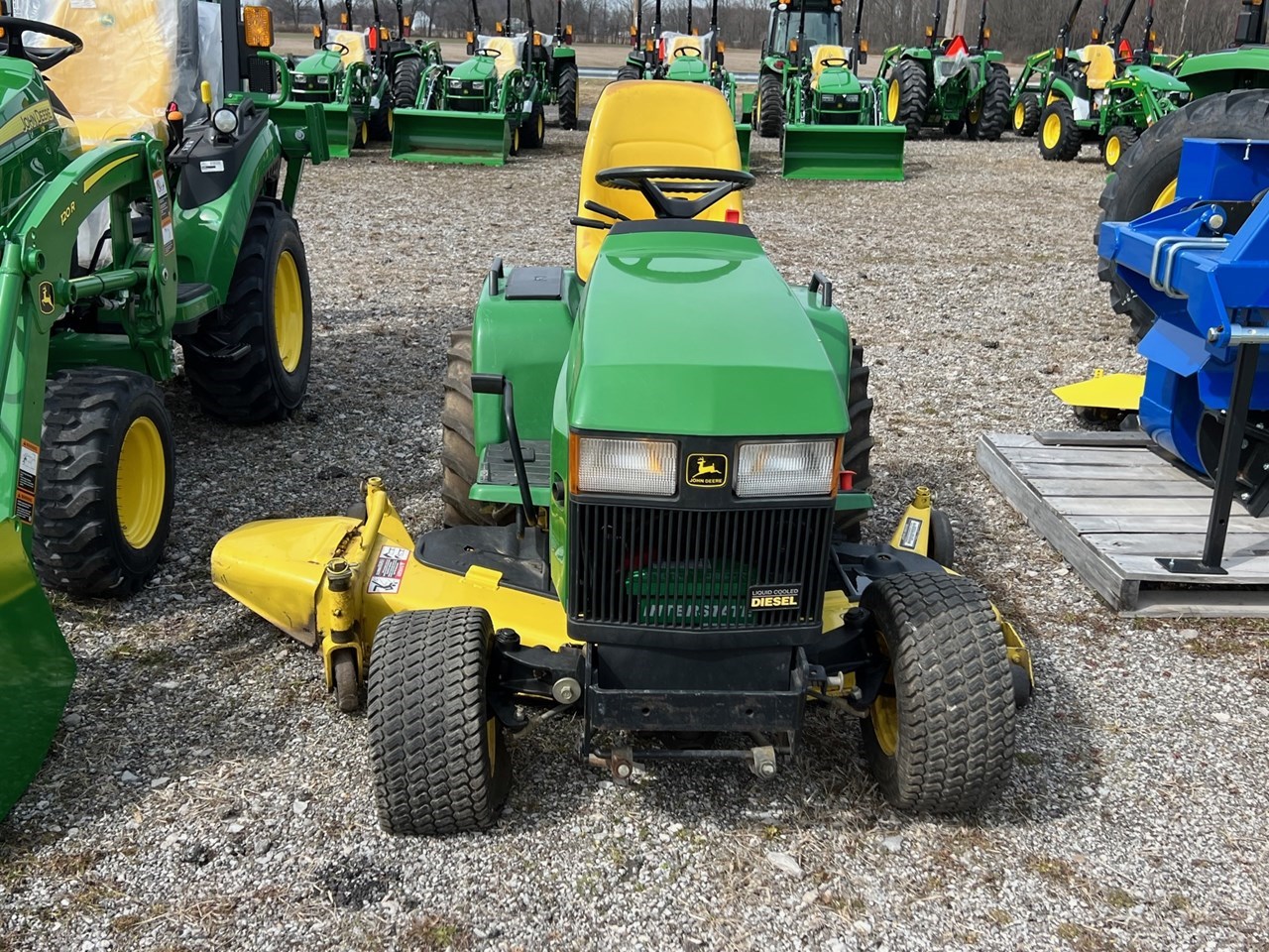 1995 John Deere 455 Riding Mower For Sale in Elyria Ohio