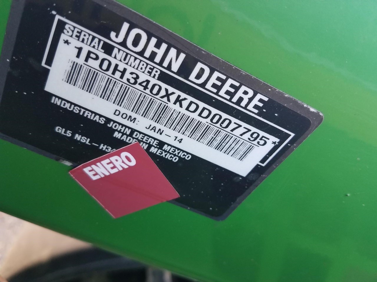 2015 John Deere 6125R Tractor - Utility For Sale