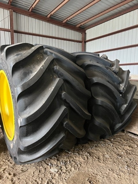 2022 Goodyear LSW1250/35R46 Image 2