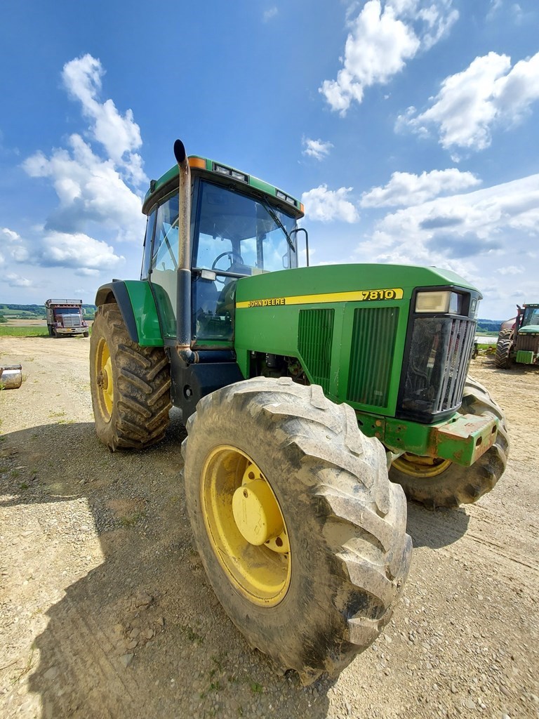 1999 John Deere 7810 Tractor - Row Crop For Sale