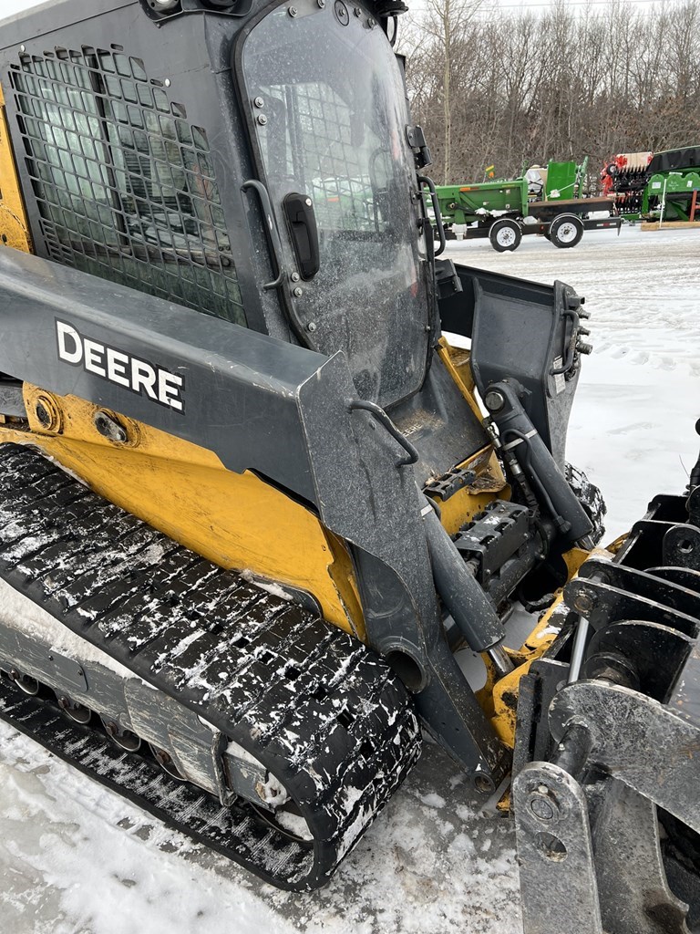 2020 John Deere 333G Skid SteerTrack برسم البيعTurtle Lake Wisconsin