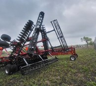 2023 Case IH Vertical Tillage - True-Tandem™ 335 Berracuda 31 F Thumbnail 3