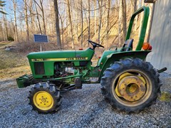 Tractor - Compact Utility For Sale 1982 John Deere 750 , 20 HP