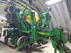 Planter For Sale 2009 John Deere 1790 Planter For Sale 2009 John Deere 1790