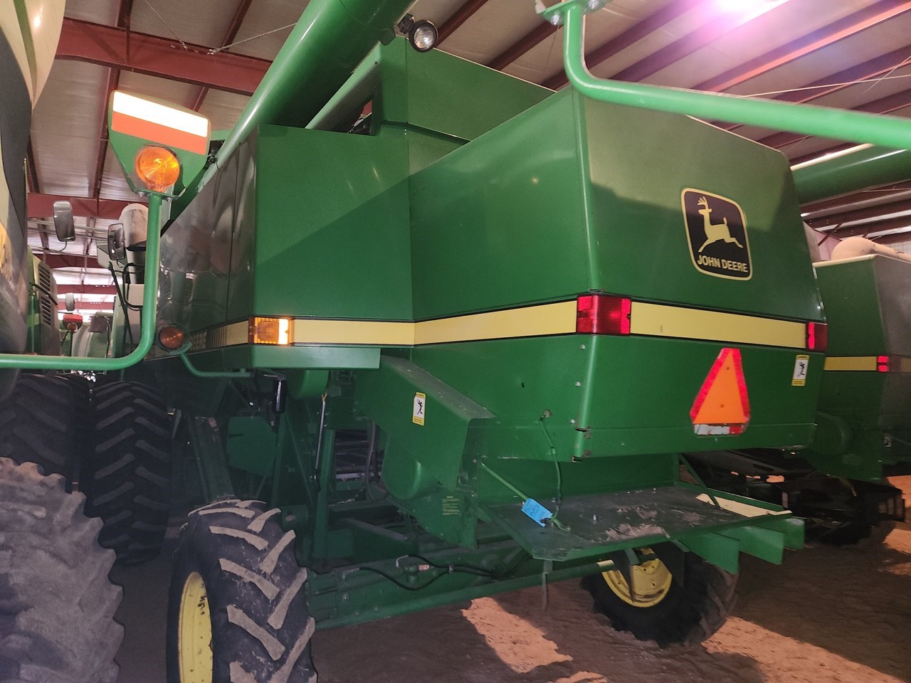 1991 John Deere 9400 Combine For Sale in Mendota Illinois