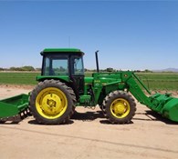 1983 John Deere 2750 Thumbnail 2