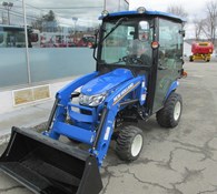 2023 New Holland Workmaster™ 25S Sub-Compact 25S Cab + 100LC LOADER Thumbnail 2