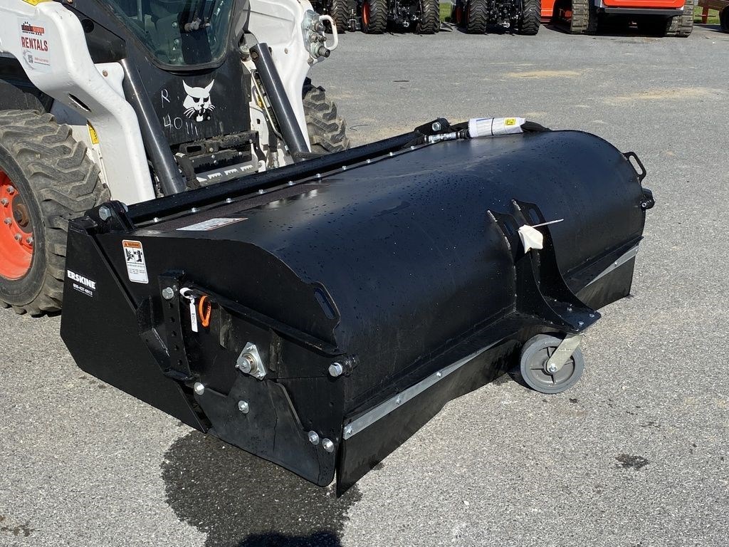 Erskine 72" Pick Up Broom 901063 Sweeper For Sale in Hagerstown Maryland