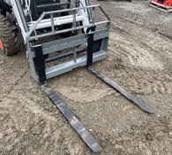 IRONCRAFT 42" Pallet Forks Thumbnail 6