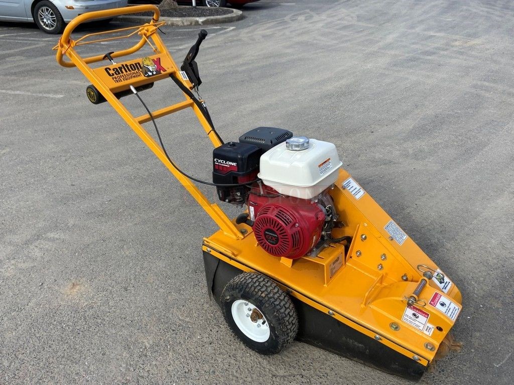 2022 Carlton 900H Walk Behind Stump Grinder Stump Grinder For Sale in