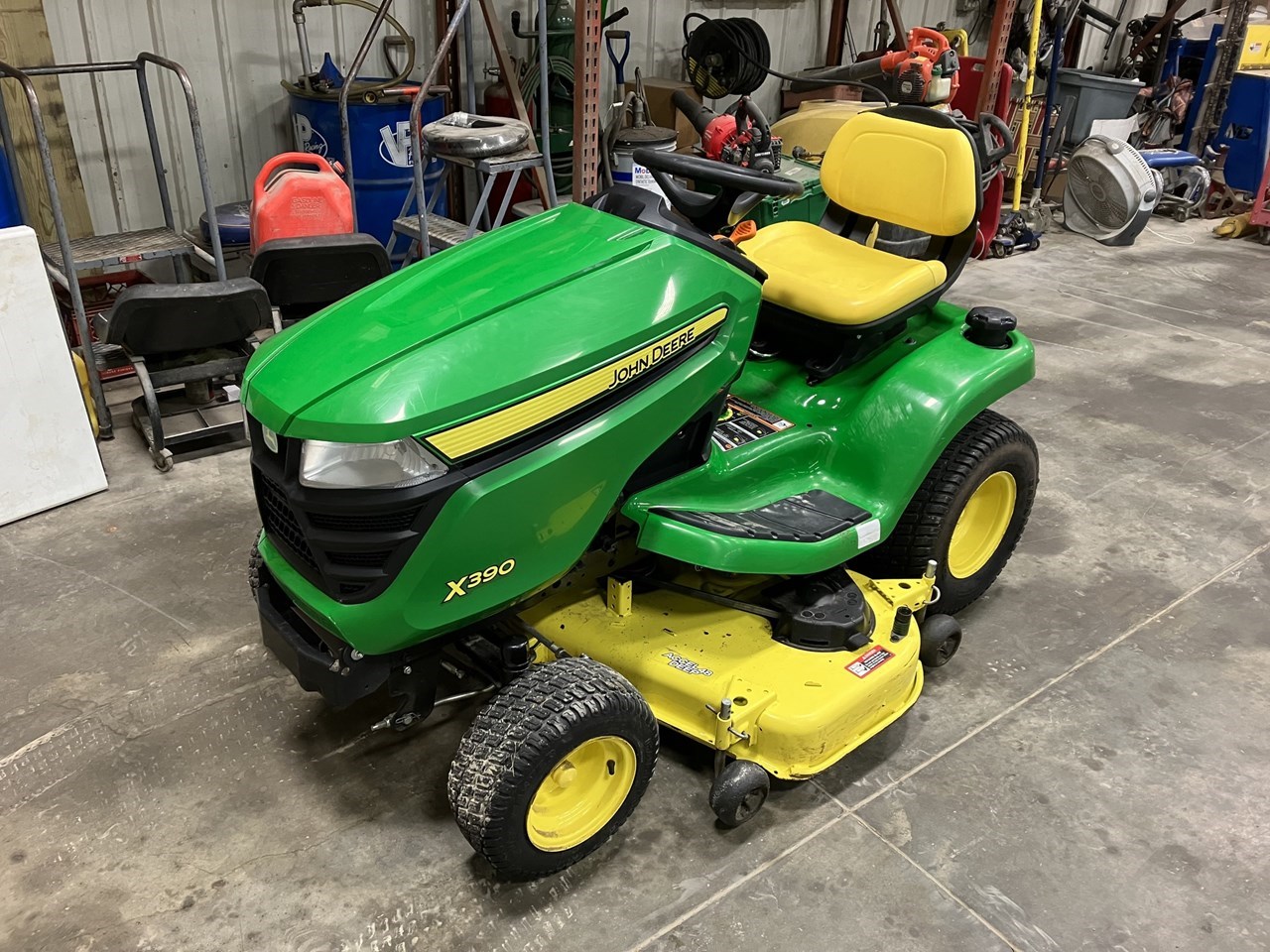 2018 John Deere X390 Riding Mower For Sale in Lenox Iowa